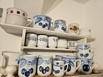 SBÍRÁM STAROŽITNÉ HRNKY, RETRO HRNEČKY, STARÉ HRNÍČKY