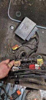 Komfortní jednotka VW T5