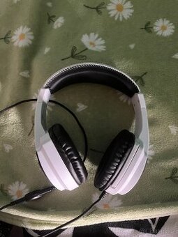 BATTLETRON SLUCHÁTKA    SPĚCHÁ TO