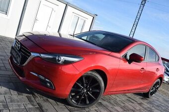 Mazda 3 2.0 i 121KW KAMERA VÝHŘEV NAVI NOVÁ STK ALU