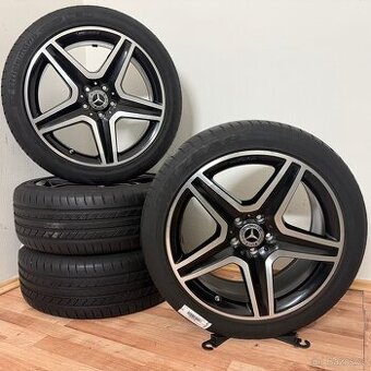 MERCEDES GLA AMG 5x112 R19 ET43,5+LETNÍ 235/45R19