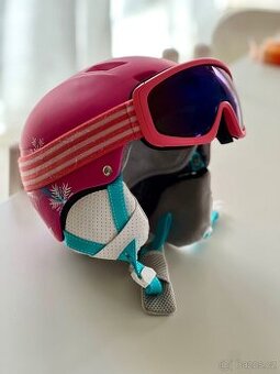 Dětská lyžařská přilba + brýle