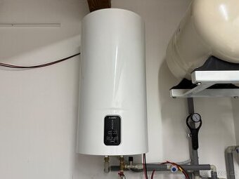 Ariston Lydos Eco 100 V 2K EU (100 litrů)