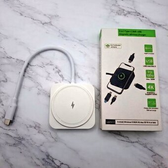 USB C dokovací stanice s bezdrátovým nabíjením. (nepoužité)