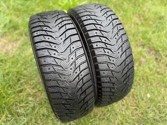 2x Zimní pneu Kumho WinterCraft Ice WI31+ - 215/65 R16 - 95%