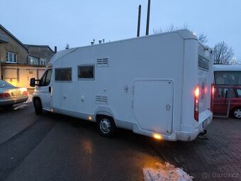 Roller team,Granduca,2.3jtd,2009,garaz,klima,kamera,pekny