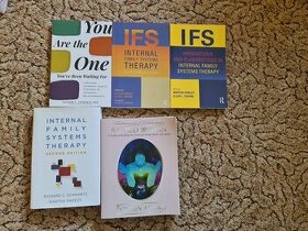IFS knihy v AJ