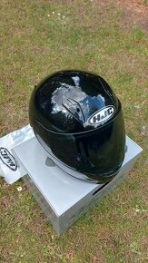 Černá helma hjc - 1