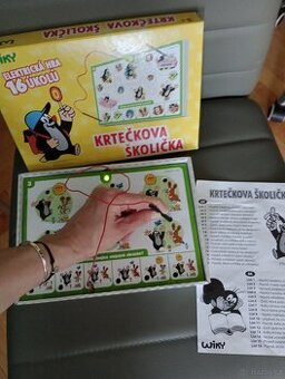 Krtečkova školička - elektrická hra od 3 let