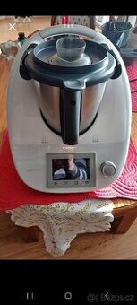 Thermomix tm5 nefunkční koupím