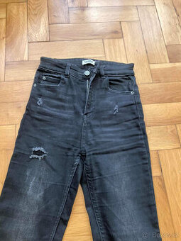 Černé rifle Pull&Bear vel.32 - 1