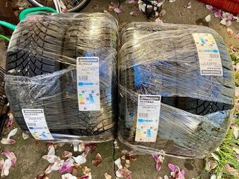 Bridgestone Blizzak LM005 205/55 R16 91H