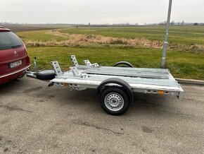Přívěsný vozík na přepravu motocyklů - 1