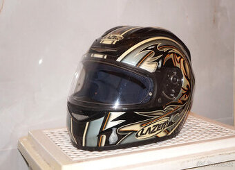 Helma na motorku M motocyklová přilba Lazer vel. M (57-58cm)