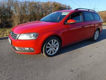 Volkswagen Passat Tdi 103 Kw r.v 2013 DSG