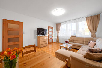 Prodej družstevního bytu 3+1 (72,60m2) s lodžií, ulice Podro