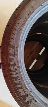 Michelin 225/45/R17