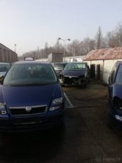 Peugeot 807, Citroën C8, Fiat Ulysse, Lancia Phedra