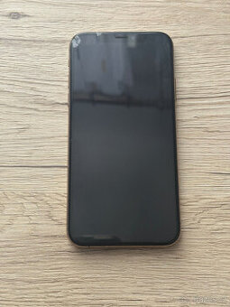 iPhone XS (64 GB) - zlatý