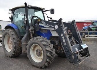 Steyr 4110 Profiline s čelním nakladačem (2016)