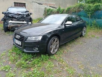 Bouraná Audi A5 3.0 TDI Coupe