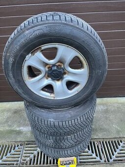 Zimní komplet 16" Suzuki Vitara rozteč 5 X 114,3