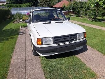 Škoda 125 l , 5kvalt , 1989 .