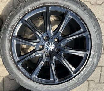 Volkswagen T5, T6 alu 8,5x18 5x120 ET50 pneu 255/45/18 103V