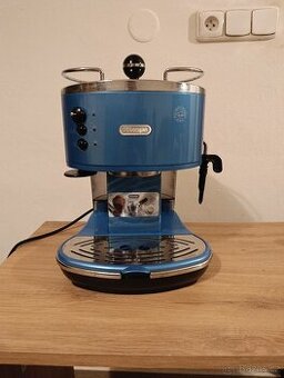 Pákový kávovar DeLonghi