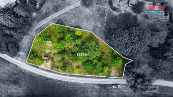 Prodej komerčního pozemku, 1325 m², Broumy