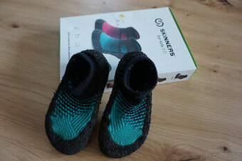 barefoot ponožkoboty zn. Skinners 2.0 - vel. 26-27