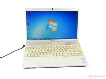 15,6" Sony vaio, 4gb ram, 500gb hdd, windows 7, dualcore