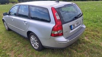 Prodám Volvo v50 nafta 16.D.najeto 166....rok 2008..20 19