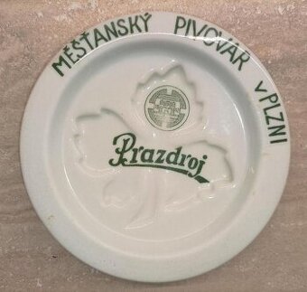 Korbel,pulitr,pivni podtacky