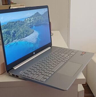 HP Laptop 15s-eq2xxx