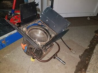 Studiové filmařské světlo, lampa Quartzcolor