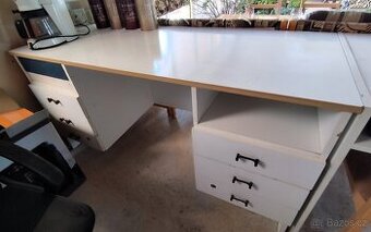 PRACOVNÍ/ KANCELÁŘSKÝ STŮL