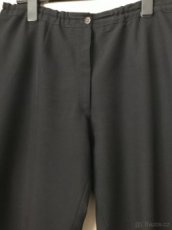 Dámské kalhoty černé.XXL