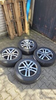 Alu kola VW Golf Touran 205/55 R16 pneu Pirelli 99%