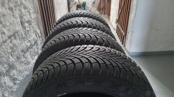 Zimní pneu 235/45R18 98V XL Maxxis Premitra