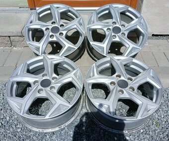 Litá kola 5x114,3 R16: Racing LINE (Dacia DUSTER, ...)