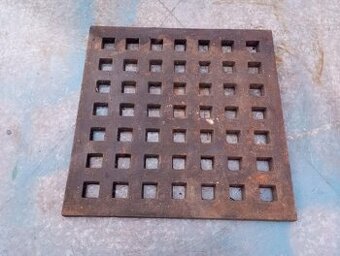 litinový rošt 285/285