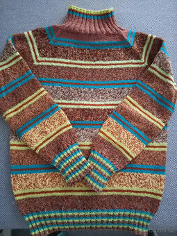 Pruhovaný svetr - vlna