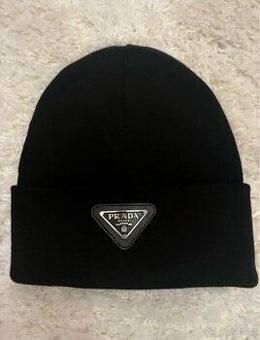 Čepice Prada