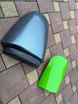 Kryt sedla Suzuki Srad, Kawasaki ZX-9R Ninja