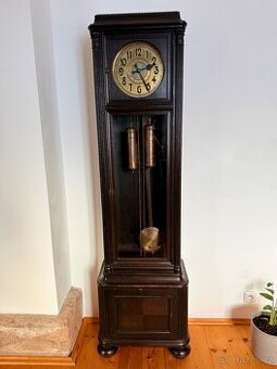 Starožitné podlahové hodiny - krásný stav - funkční