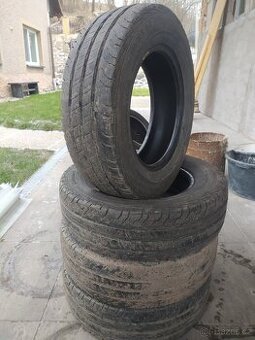 Letní pneu Continental 195/70 R15 C 104/102 R