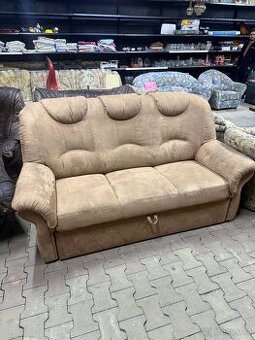 Rozkládací trojsedací souprava