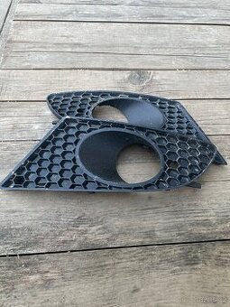 Mřížky nárazníku Seat Leon 1P