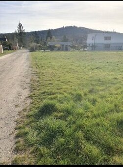 Prodej stavebního pozemku 990m2 -Hradištko praha-zapad